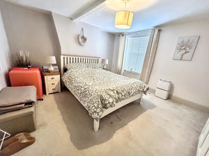 Photo 14- click for photo gallery